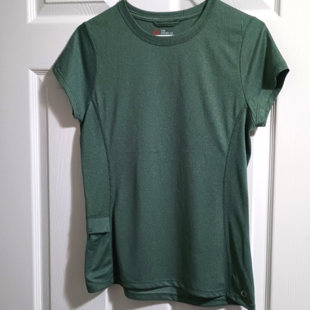 AMERICAN OUTDOORSMEN for women sz small cap sleeve shirt